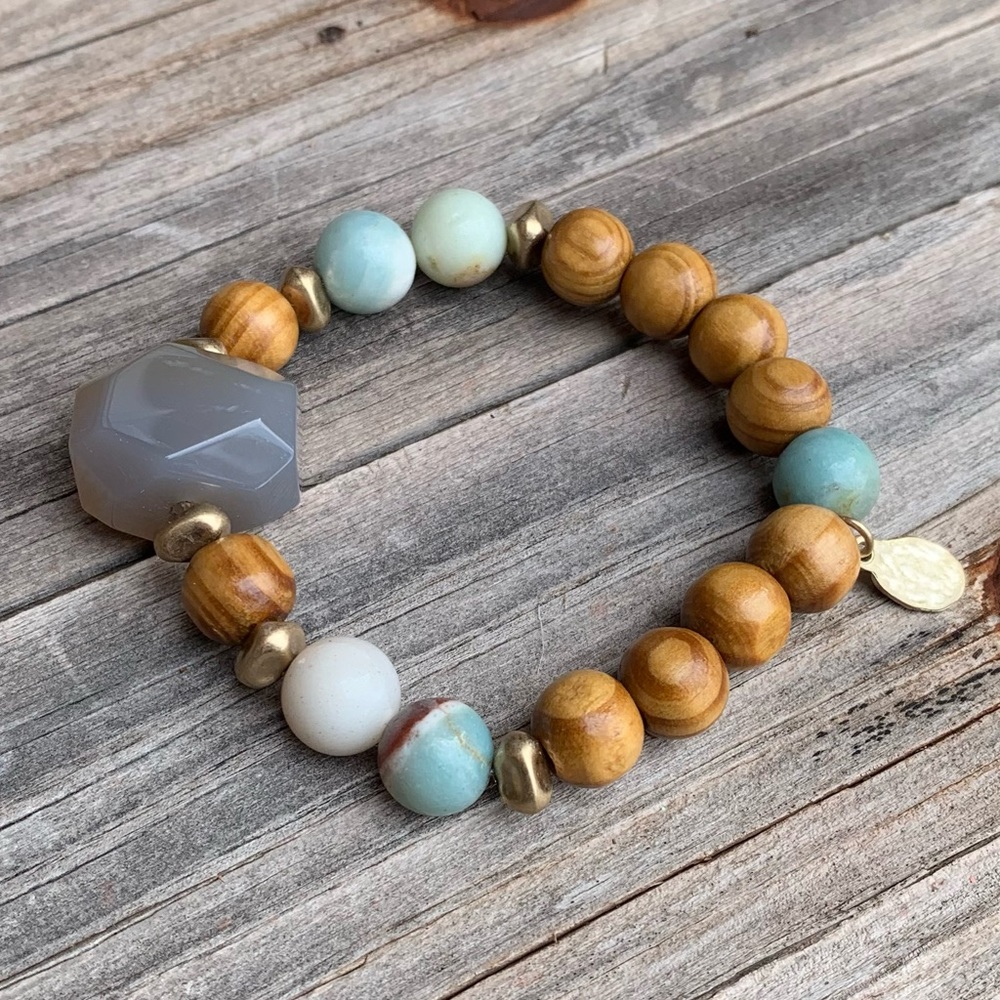 Bohemian Natural Multi Bead Stretch Bracelet NWT